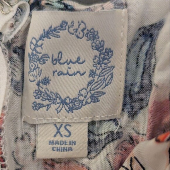 Francesca's Collection Blue Rain Wrap Floral Romper Size XSmall - Picture 4 of 4